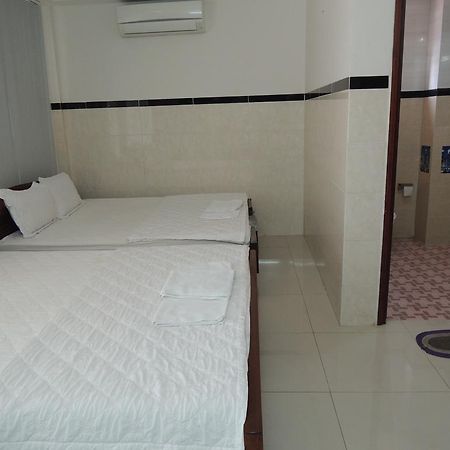 Hung Hieu Hotel Mỹ Tho Quarto foto