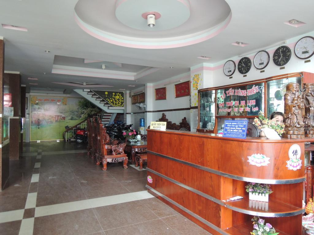 Hung Hieu Hotel Mỹ Tho Exterior foto